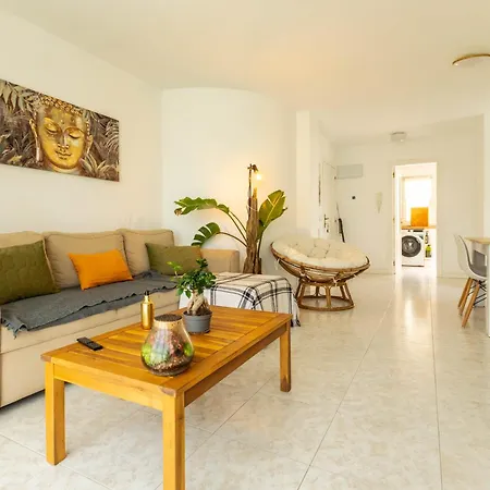 Апартаменты Mogro - Piscina - Jardines - Vistas Playa - Terraza - Parking Privado Мьенго